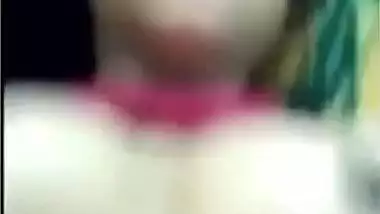 Desi bhabi sucking bf cock