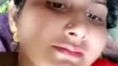 Married bhabhi live cam chat nude show for money