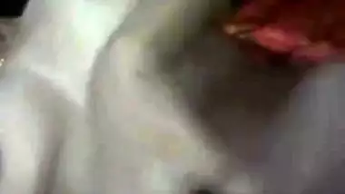 Desi woman caresses her XXX body focusing on sex boobs and hole