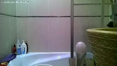 SPY002 - Shower - Nice Indian Teen Tamil 24years 