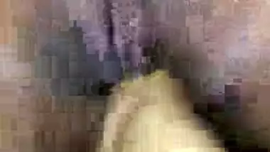 Desi Girl getting fingered