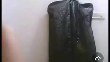 Paki girl showing boob
