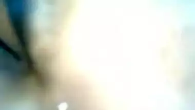 Desi Village Girl Fingering And Explore His Dress With His Boyfriend In Jan