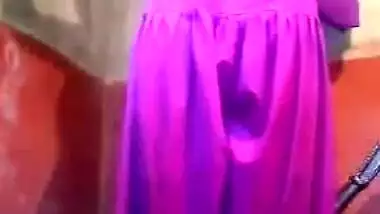Hot married lady stripping and pissing