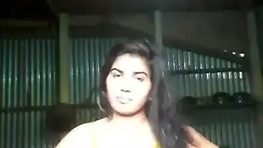 Big booby village girl nude MMS video