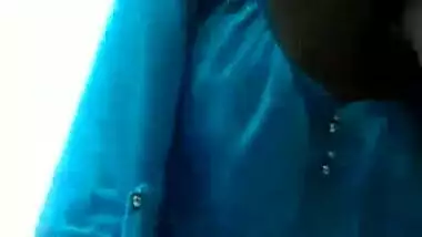 Chacheri bahan ki chudai ka Indian porn video