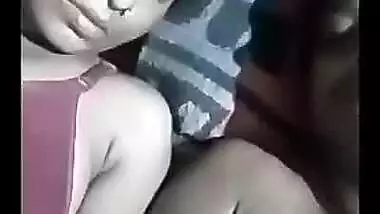 Desi randi bhabi boob sow video call