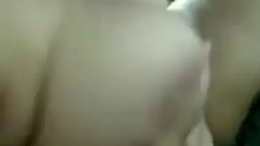 exposing desi horny indian chubby wife playing with hubby