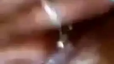 Horny Desi woman fingers XXX twat on cam showing need in proper sex