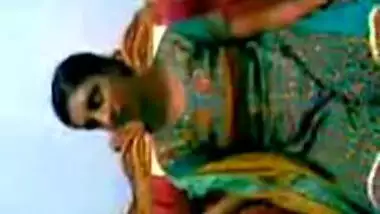 feni girlfreind boobs fondled