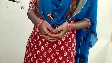 Young Boy - Desi Stepmom Giving Blowjob To Xxx In Hindi Audio Dirty Talk Saarabhabhi6