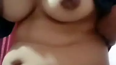 Sexy maal naked show for her boyfriend viral MMS