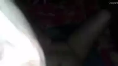 Tamil housewife fucking hard with condom